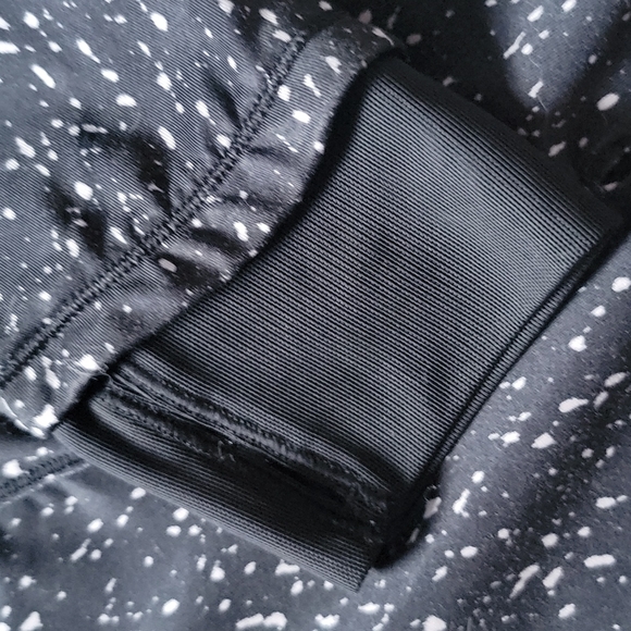 Lululemon athletica size 12 Go the Distance 1/2 Zip - Picture 4 of 8